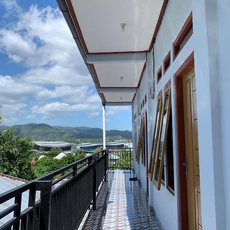 Bertus Guesthouse 라부안 바조 외부 사진